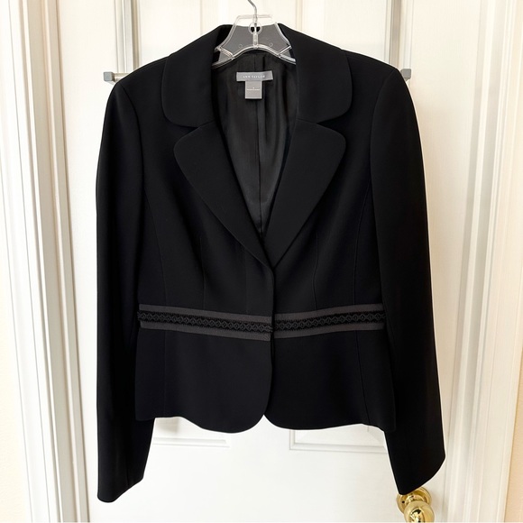 Ann Taylor Blazer Size: 2 - Picture 1 of 5